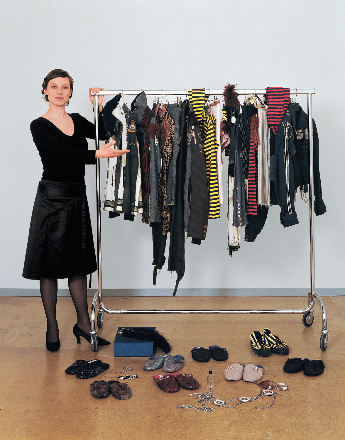 'Kleben Sägen Weben gegen den Ungeist'