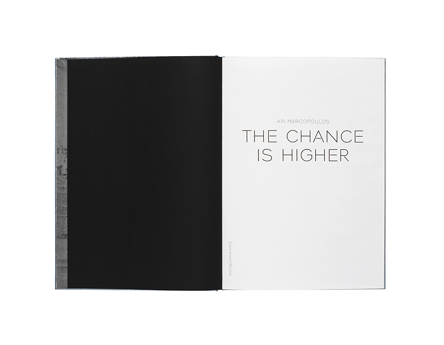 Schrift 'Sonoma' für das Buch 'Ari Marcopoulos: The Chance is Higher'
