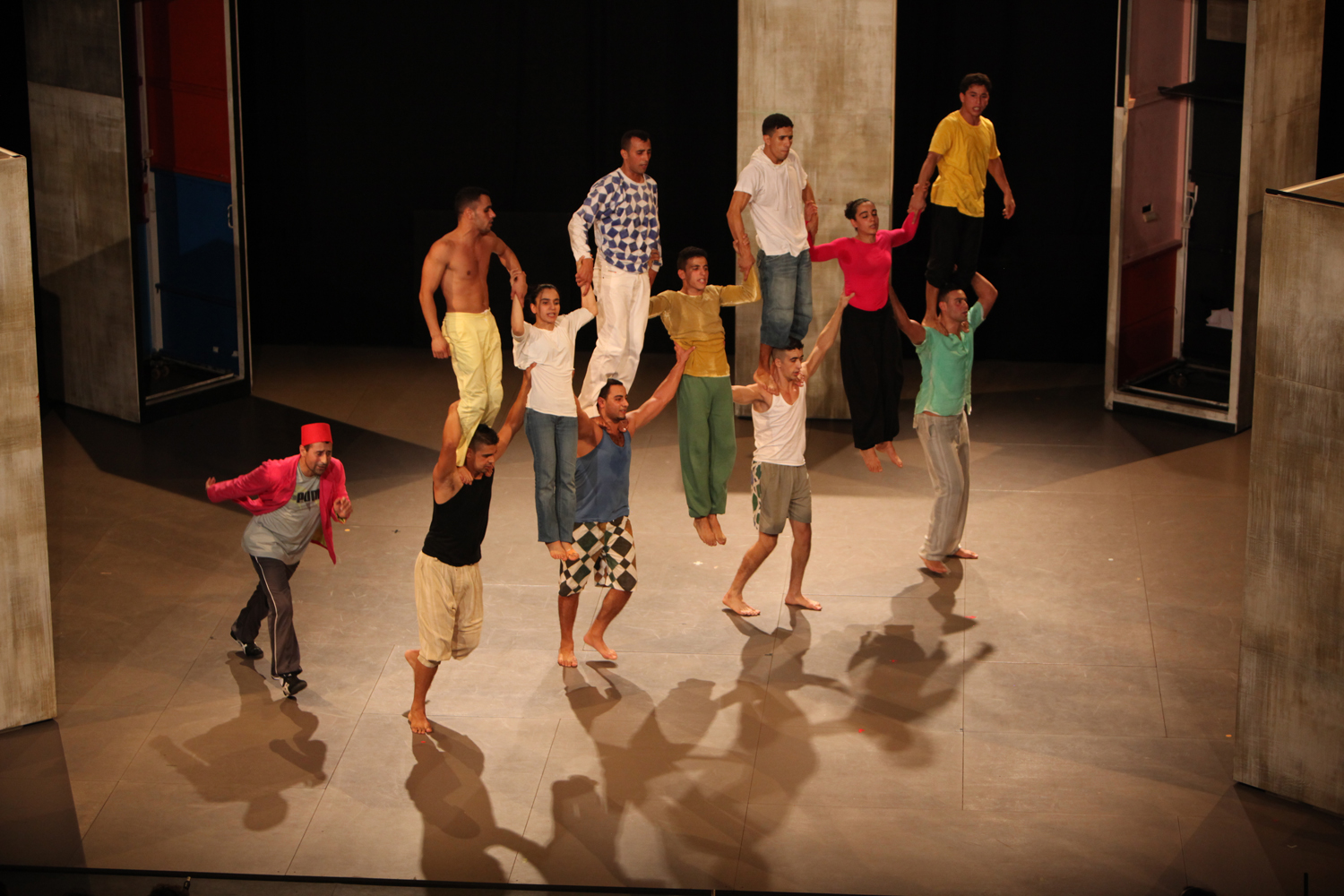 'Chouf Ouchouf', Tanztheaterstück
