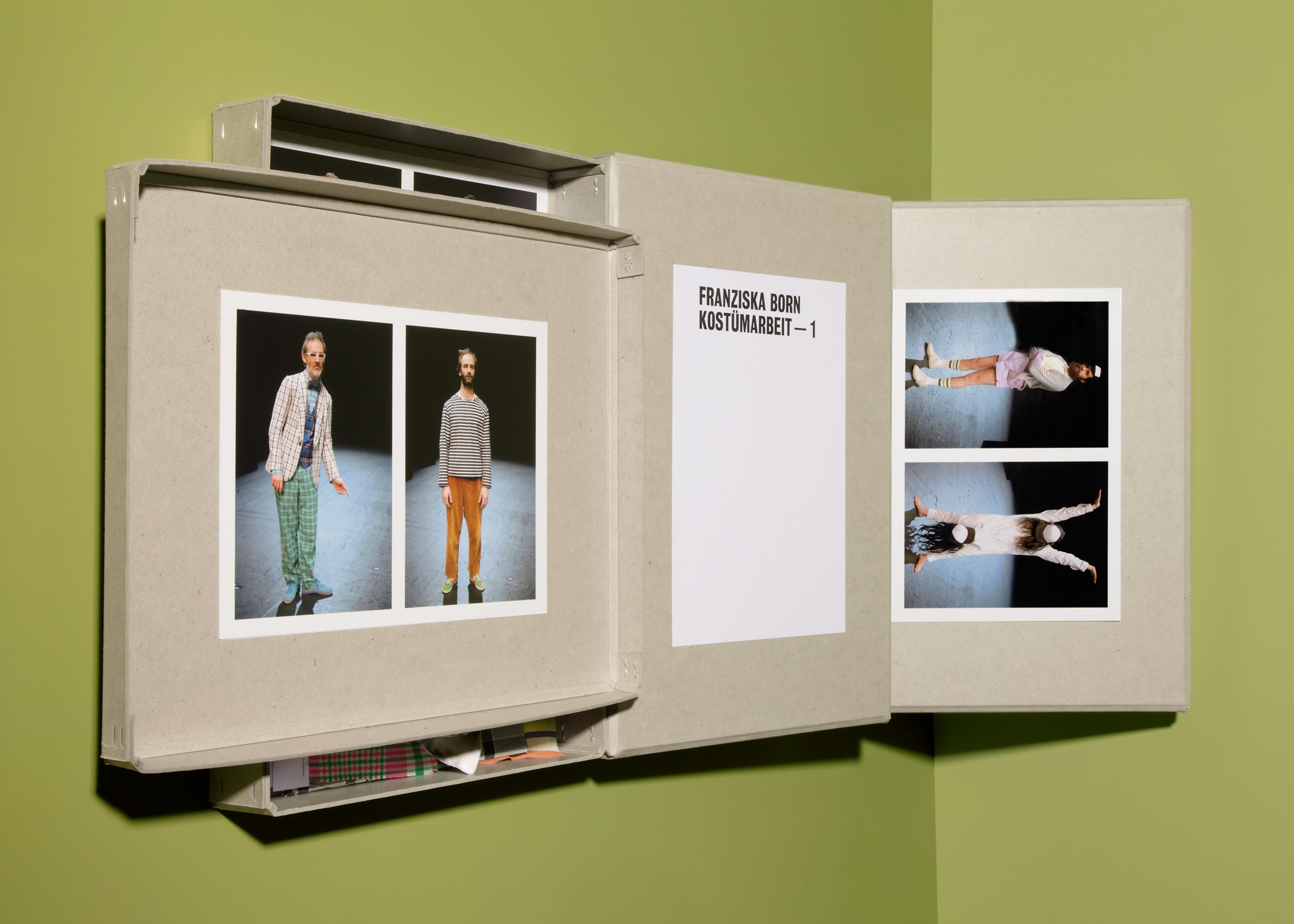 Kostümarbeiten für Zimmermann & de Perrot