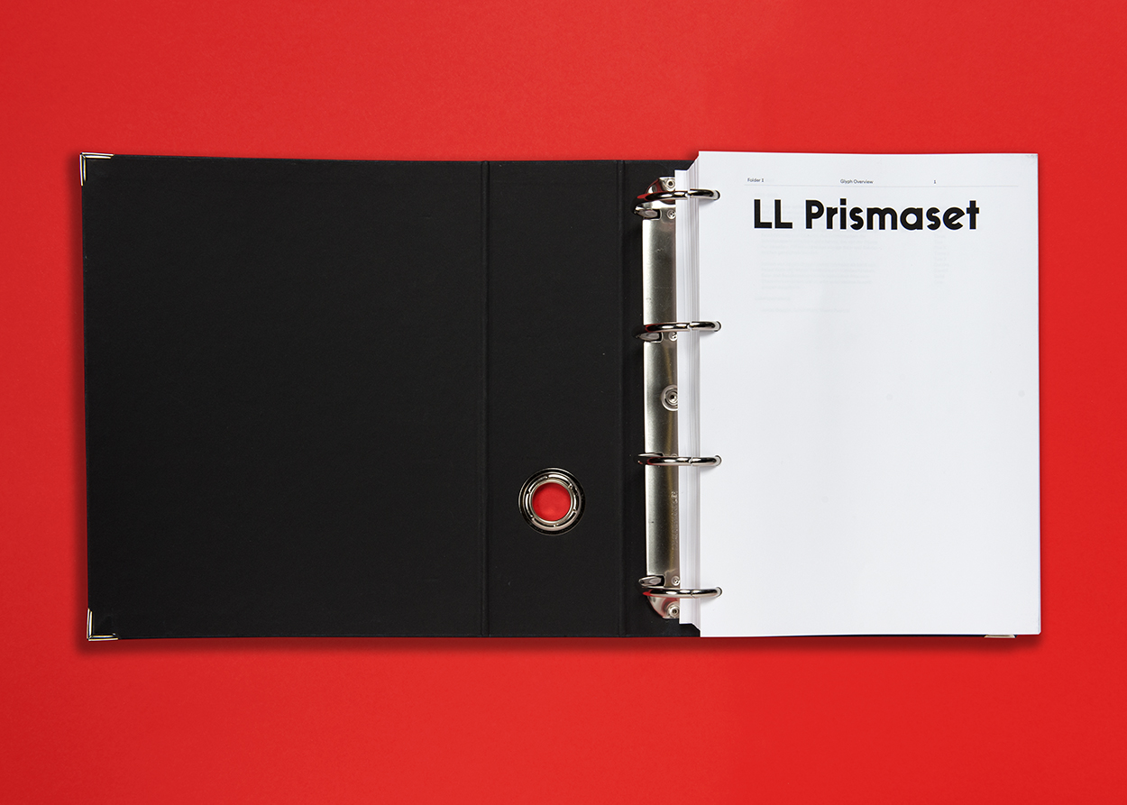 « LL Prismaset Carved », Schrift