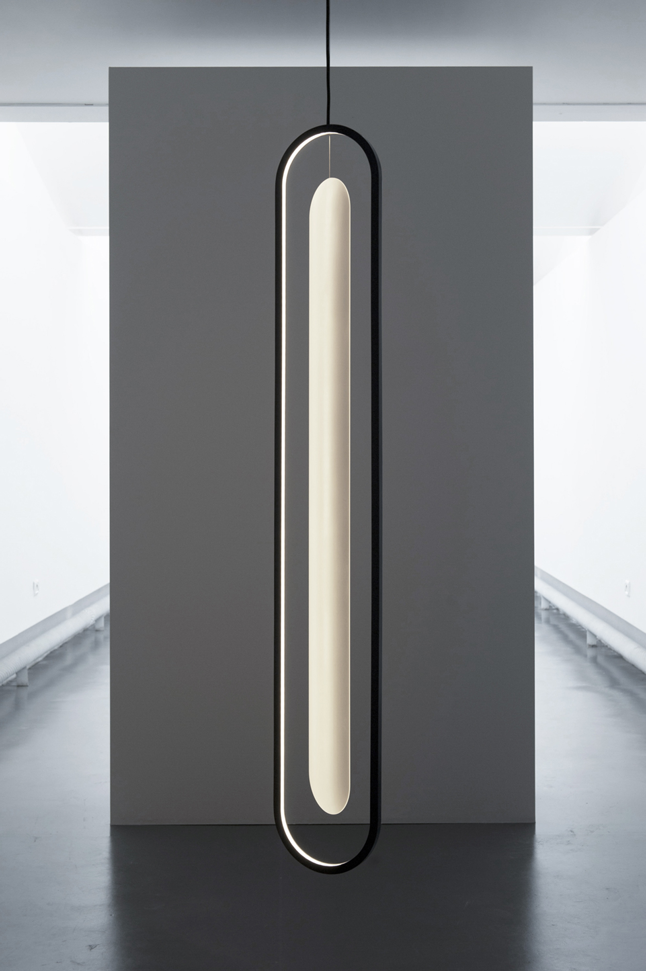 « Dyade », Hängelampe