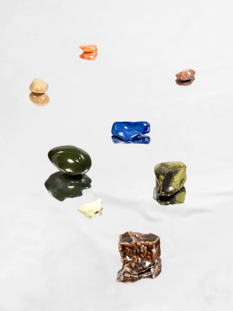 «Vopnafjörður», ein fortlaufendes Experiment zu Details, Anordnungen und Objekten