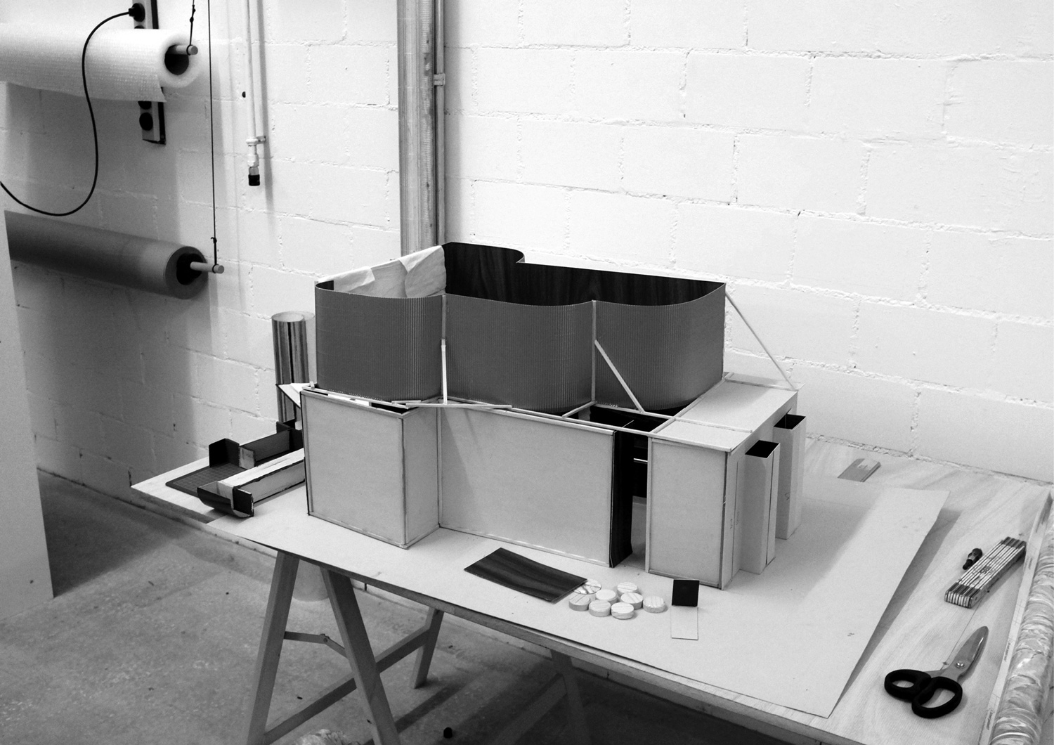 Krönlihalle Bar, eine begehbare Skulptur und gleichzeitig eine ehemalig funktionierende Bar