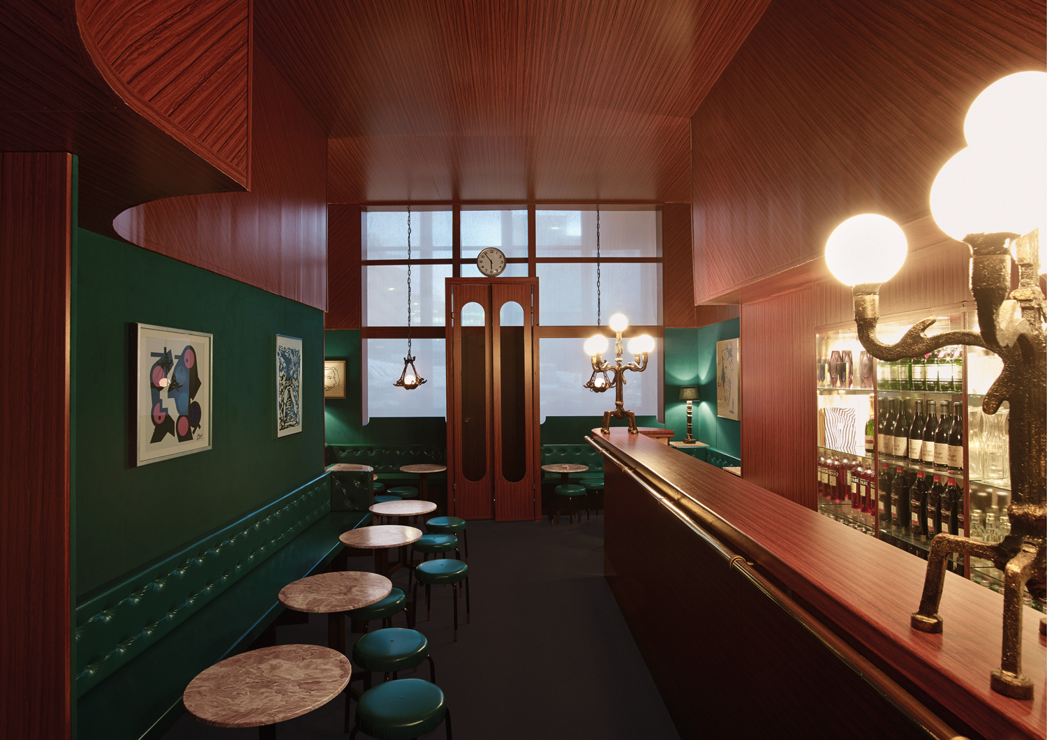 Krönlihalle Bar, eine begehbare Skulptur und gleichzeitig eine ehemalig funktionierende Bar