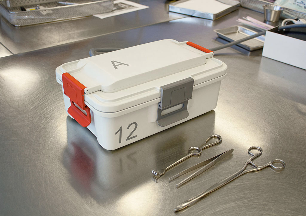 Sterilux (Box zur Sterilisation medizinischer Instrumente), 2017