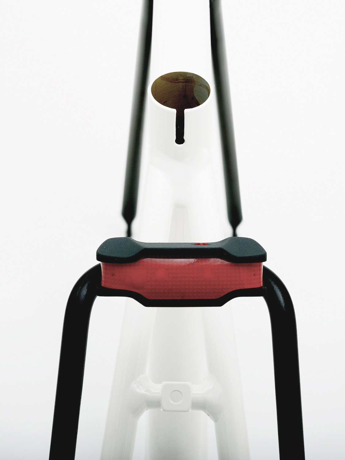 'LOC+', light and safety lock for bicycles