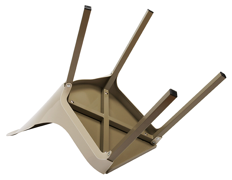 'Plastic Back Chair' (aluminium and polypropylene)