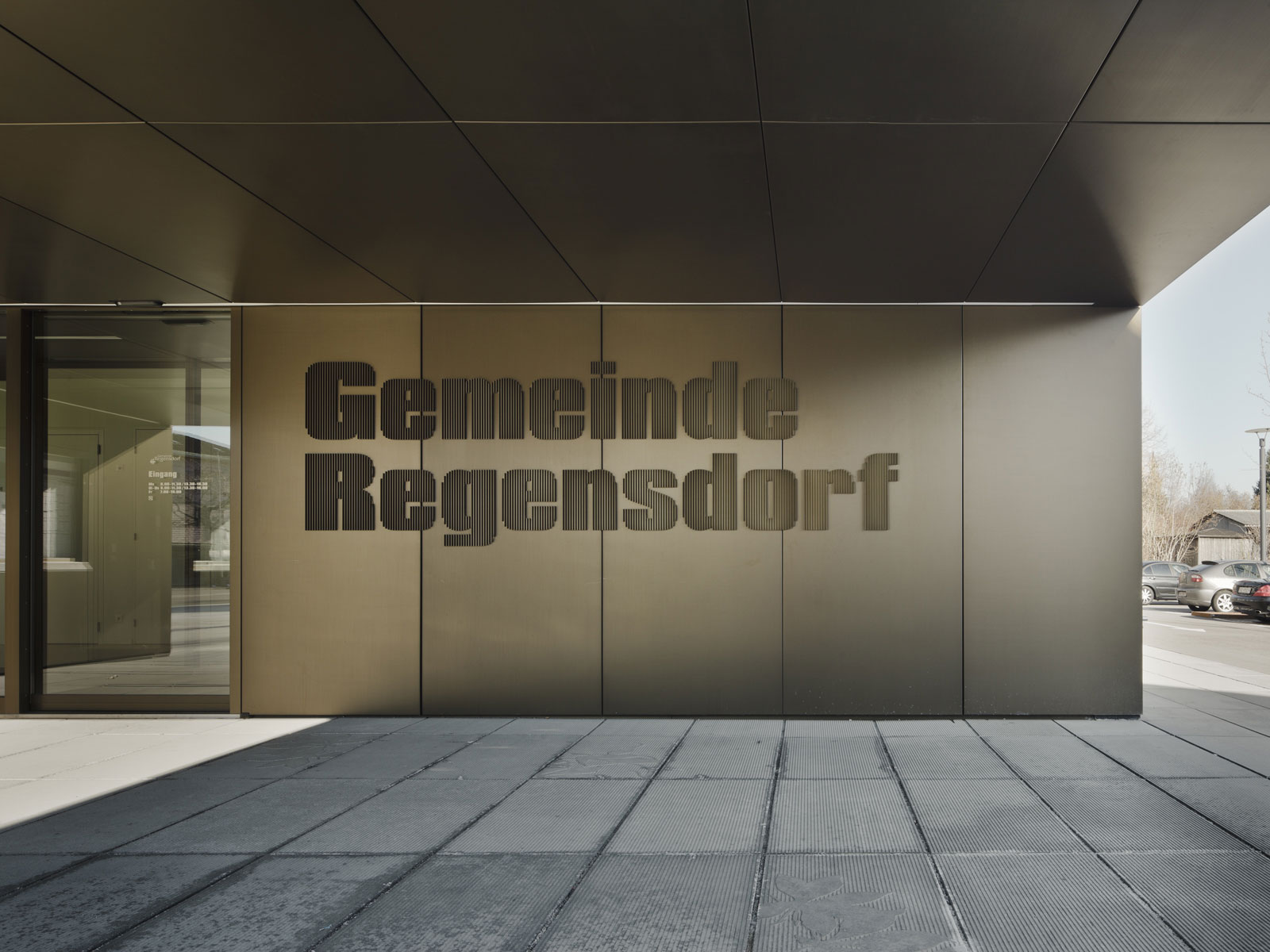 Municipal administration, Regensdorf (2011)