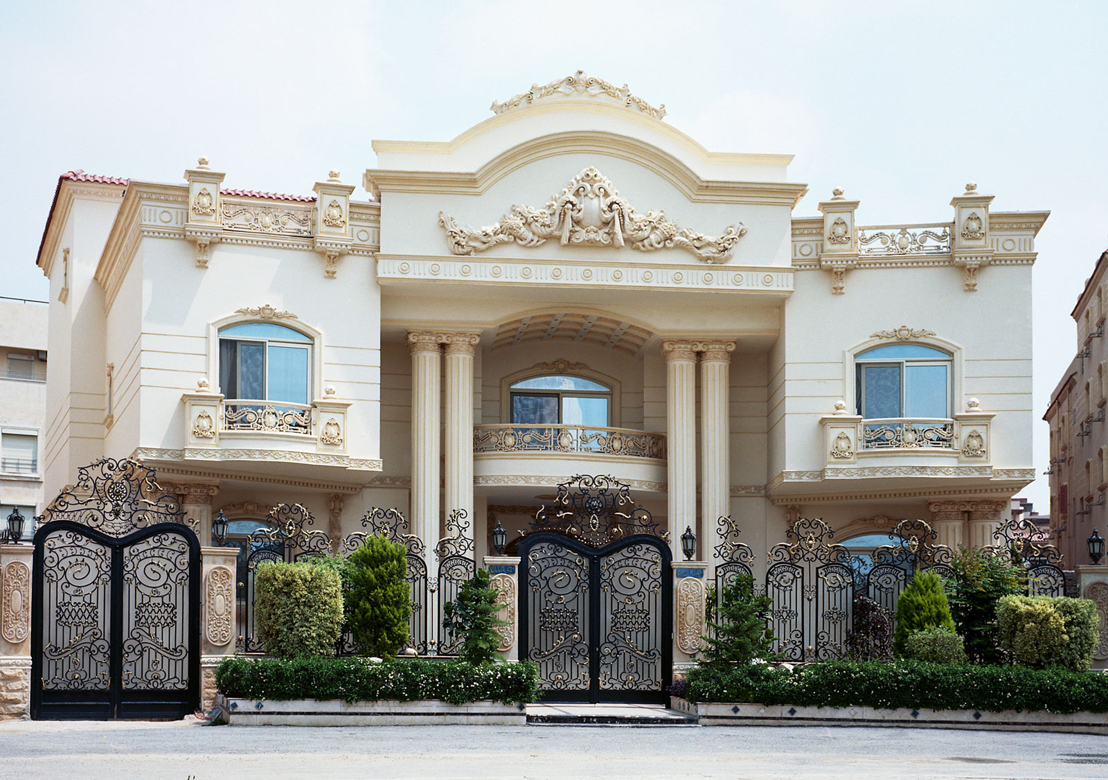 Photo research ‘Al Fassad / La Corruption’