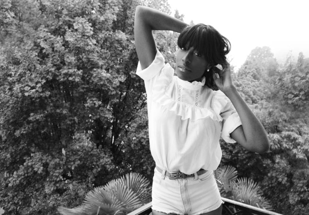 ‘Les cendres au fond du jardin’, photo book