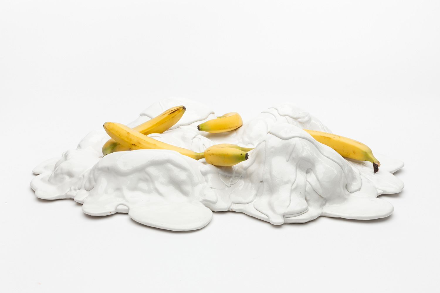 Landscapes as Vessels, Tafelobjekte aus Porzellan