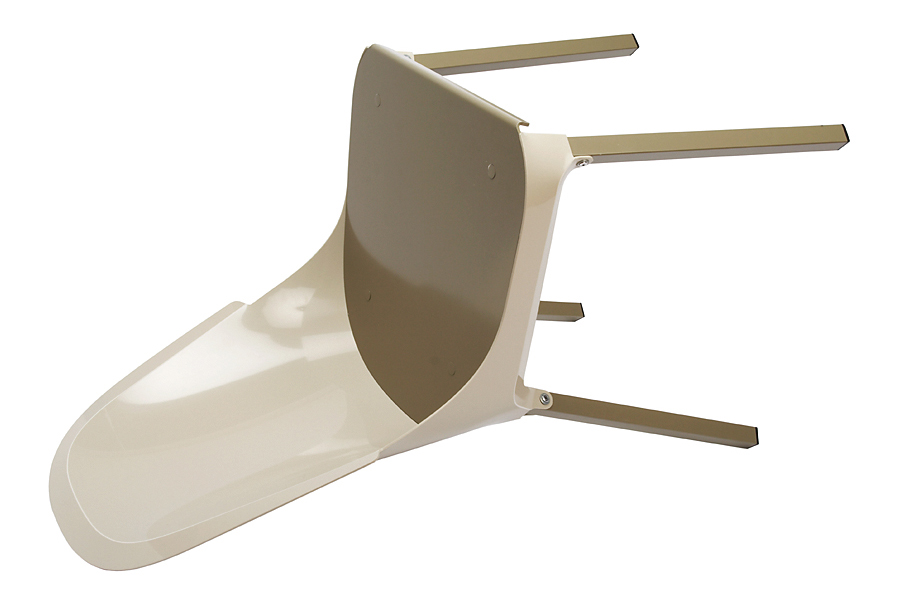 'Plastic Back Chair' (aluminium et polypropylène)