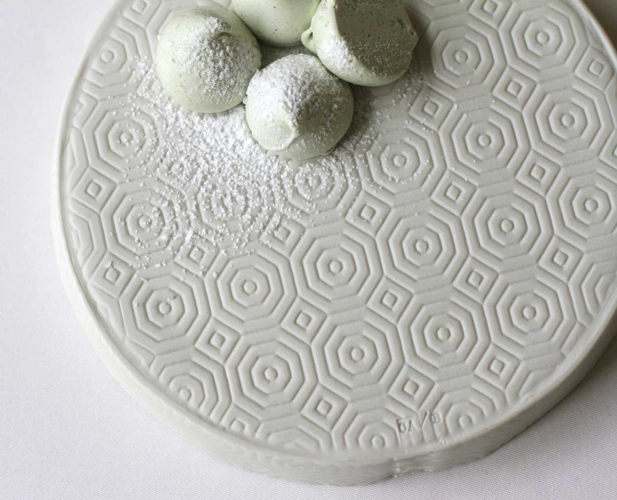 Nomination : « Reveal », vaiselle en porcelaine pour le restaurant Bouchéry à Bruxelles