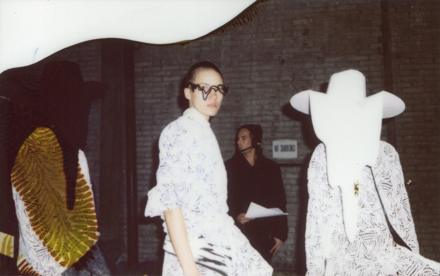 Melting the memory of sitting at a table in our grandparents‘ living room while watching TV on a small screen, Frauenkollektion, Diplomarbeit